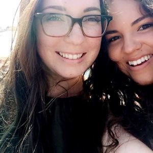 Meet your Posher, Leigh-leigh